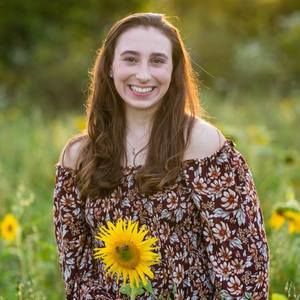 Meet your Posher, Sara